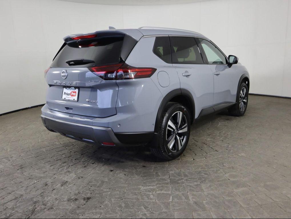 used 2024 Nissan Rogue car, priced at $29,998