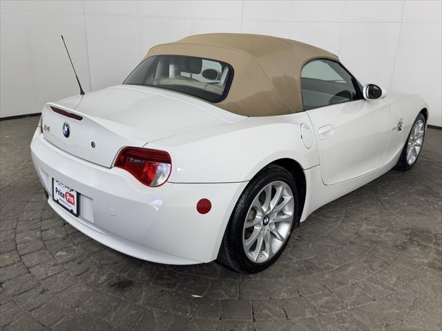 used 2007 BMW Z4 car, priced at $14,500