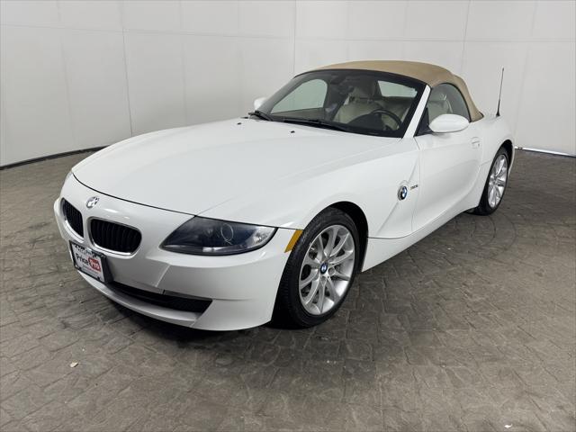 used 2007 BMW Z4 car, priced at $14,500