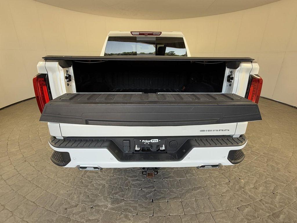 used 2022 GMC Sierra 1500 car, priced at $44,998