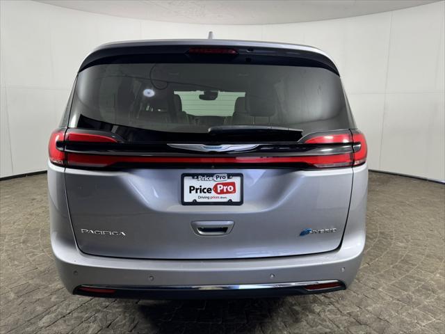 used 2021 Chrysler Pacifica Hybrid car, priced at $20,998