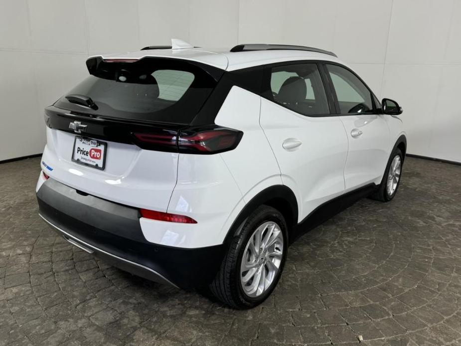 used 2022 Chevrolet Bolt EUV car, priced at $19,998