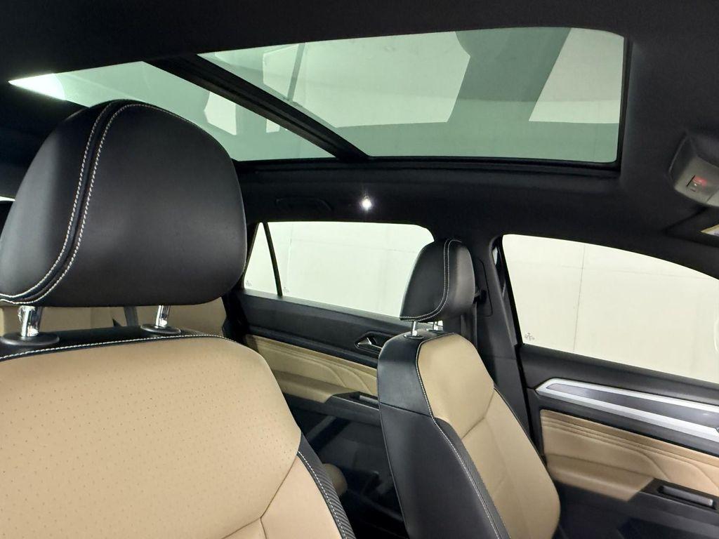 used 2021 Volkswagen Atlas Cross Sport car, priced at $17,500