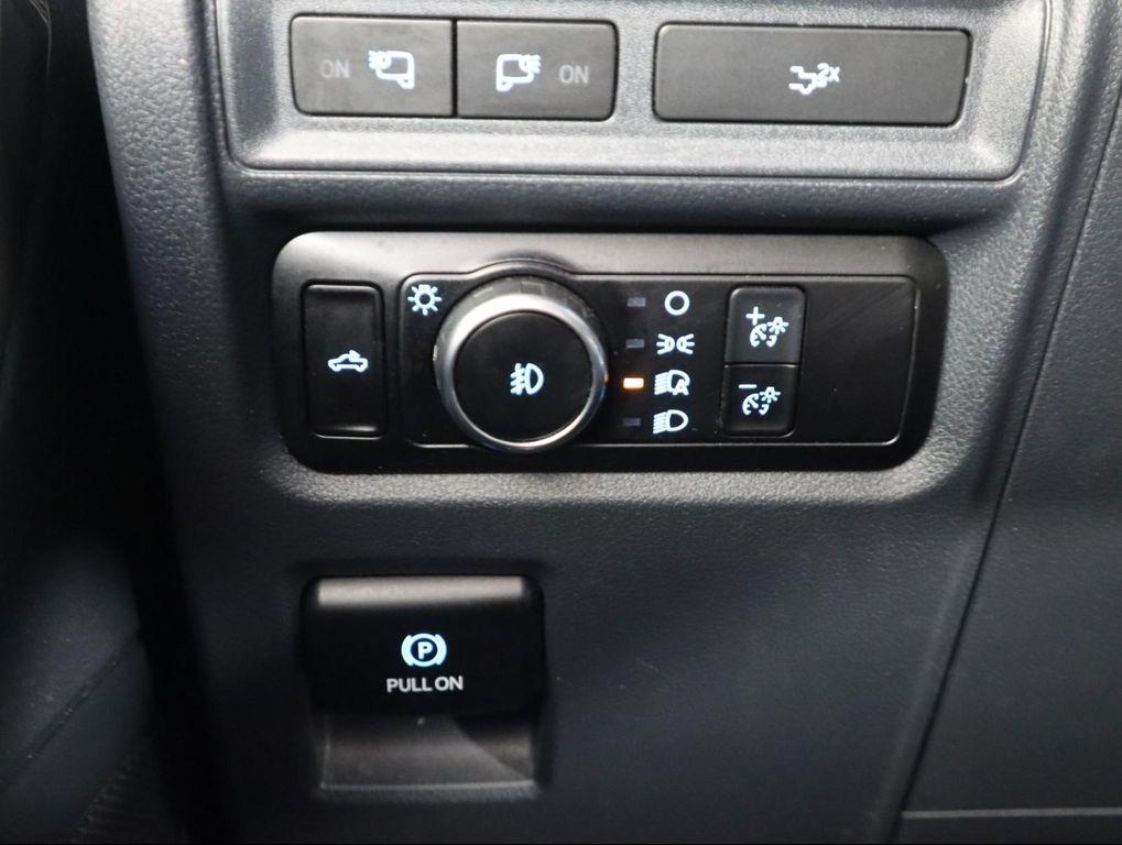 used 2022 Ford F-150 car, priced at $35,998