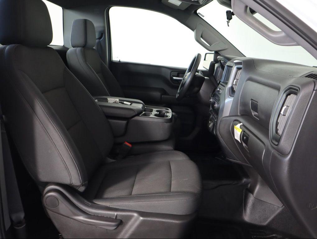 used 2024 Chevrolet Silverado 1500 car, priced at $26,998