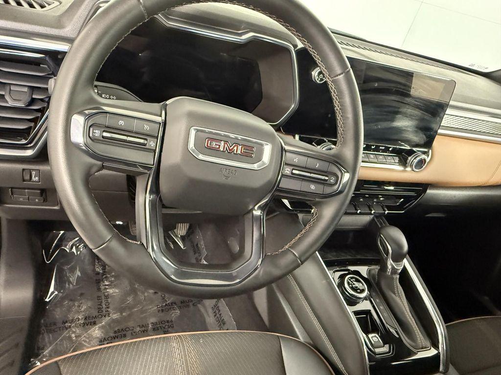 used 2024 GMC Canyon car, priced at $40,500