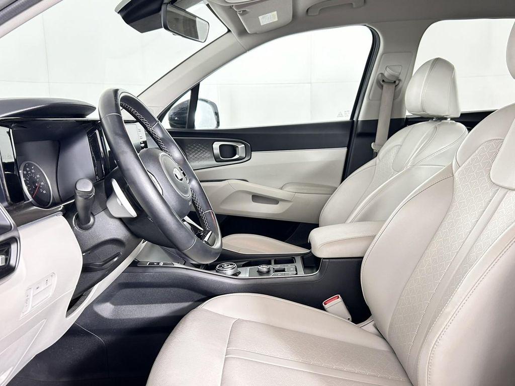 used 2021 Kia Sorento Hybrid car, priced at $19,500