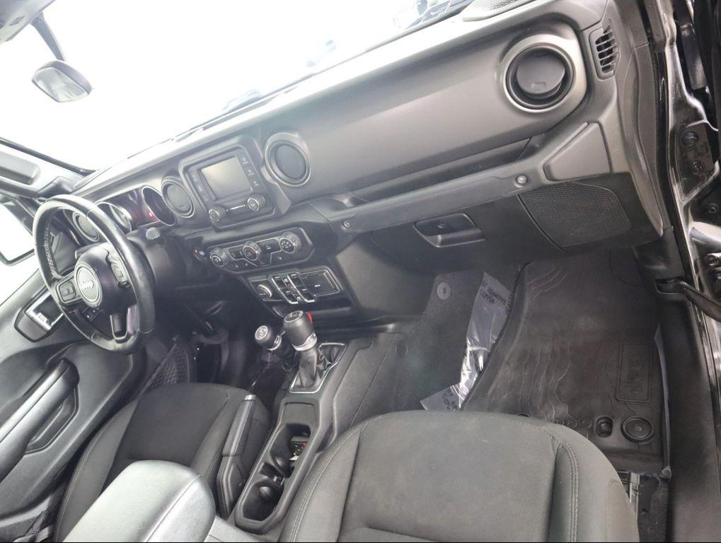 used 2021 Jeep Gladiator car, priced at $26,998