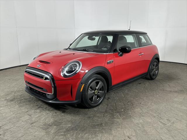 used 2022 MINI Hardtop car, priced at $19,998