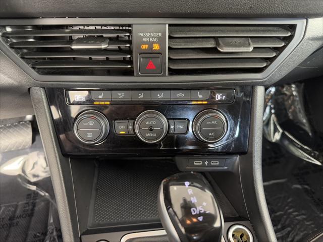 used 2024 Volkswagen Jetta car, priced at $22,500
