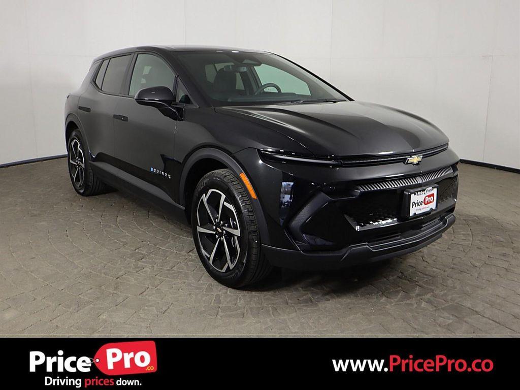 used 2025 Chevrolet Equinox EV car, priced at $24,500