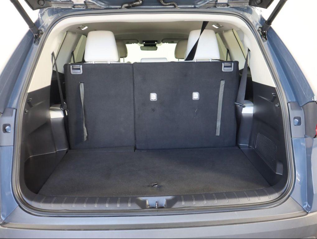 used 2025 Toyota Grand Highlander car, priced at $47,998