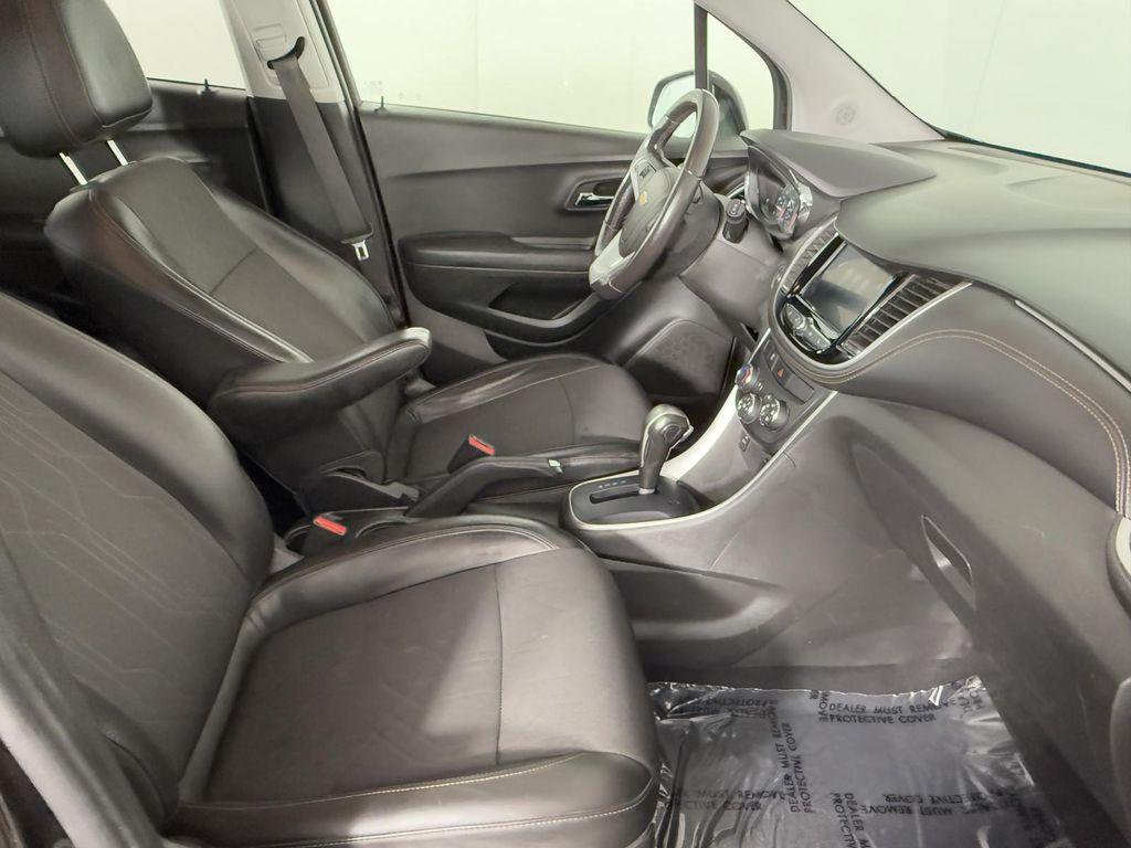 used 2022 Chevrolet Trax car, priced at $15,300