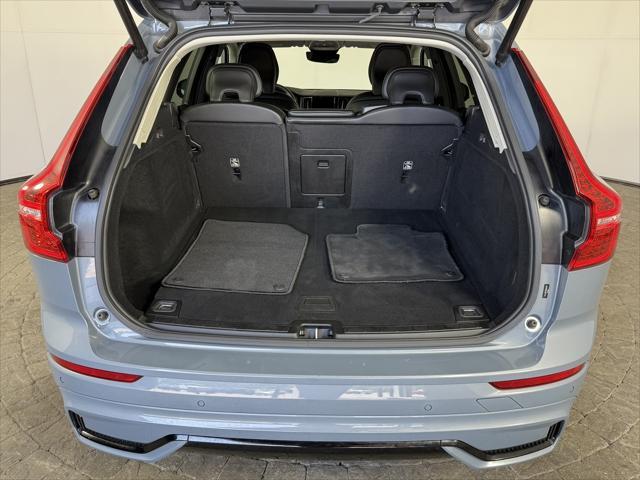 used 2024 Volvo XC60 car, priced at $40,998