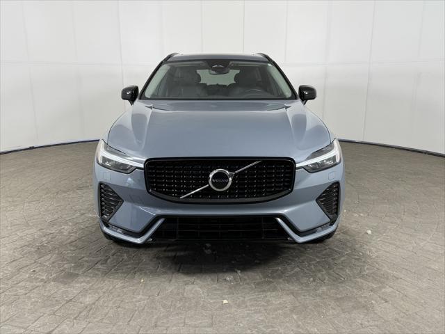 used 2024 Volvo XC60 car, priced at $40,998