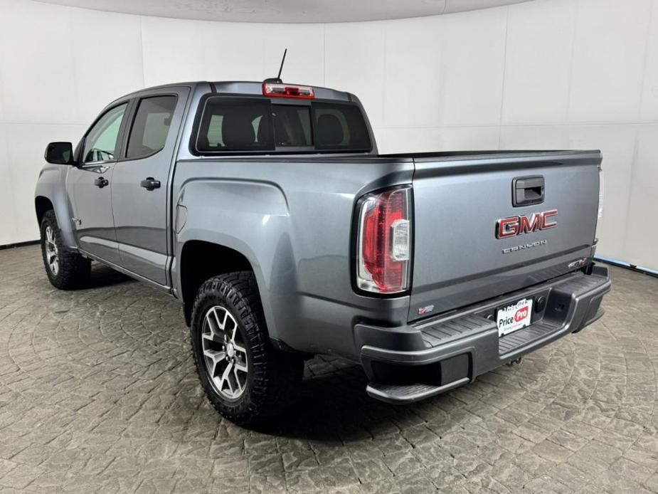 used 2022 GMC Canyon car, priced at $29,900