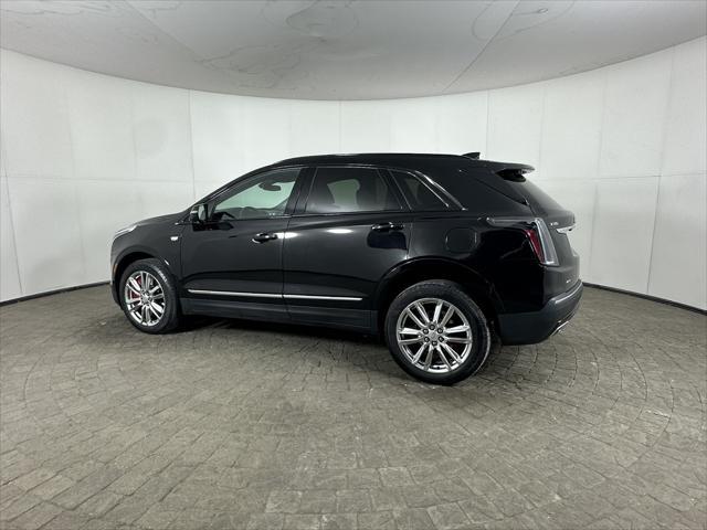 used 2022 Cadillac XT5 car, priced at $34,998