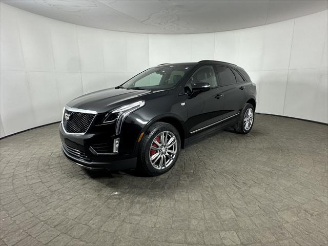 used 2022 Cadillac XT5 car, priced at $34,998