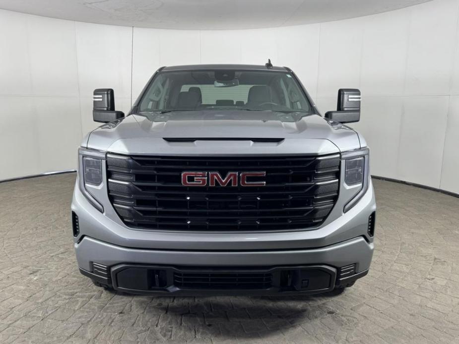 used 2023 GMC Sierra 1500 car, priced at $37,998