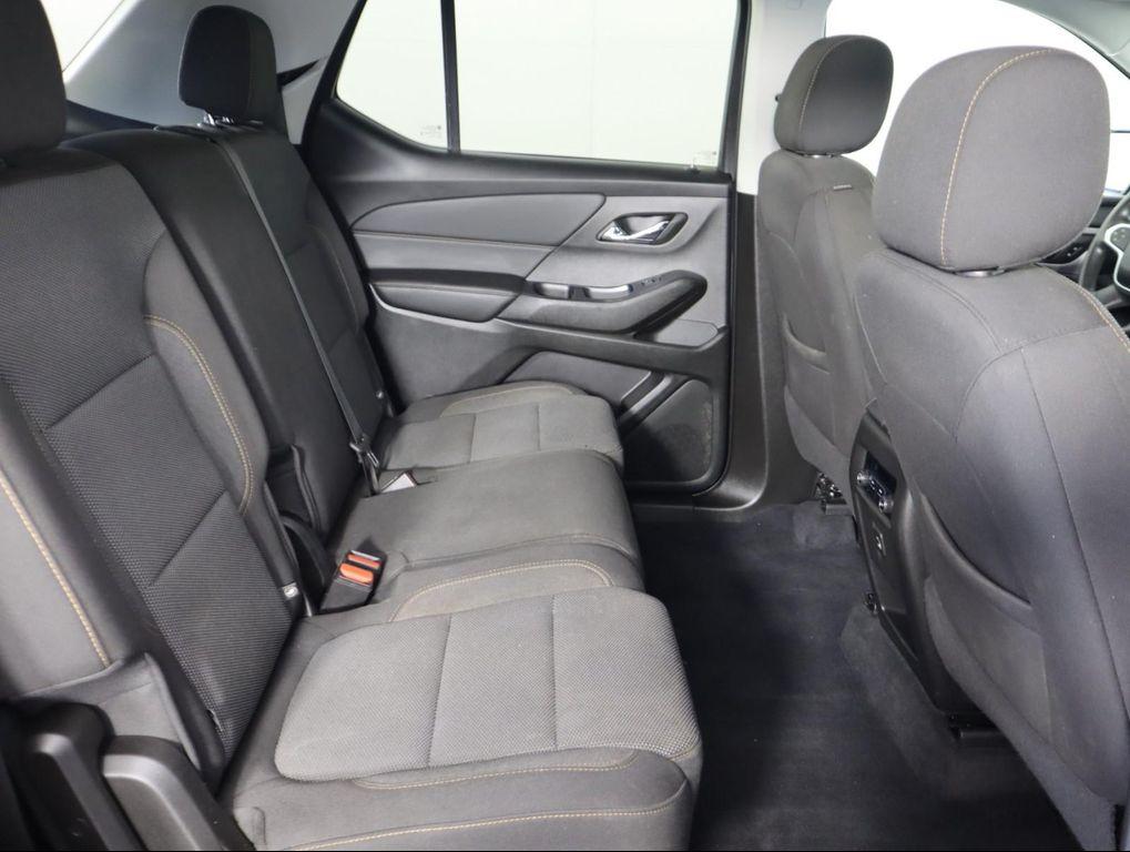 used 2021 Chevrolet Traverse car, priced at $22,500