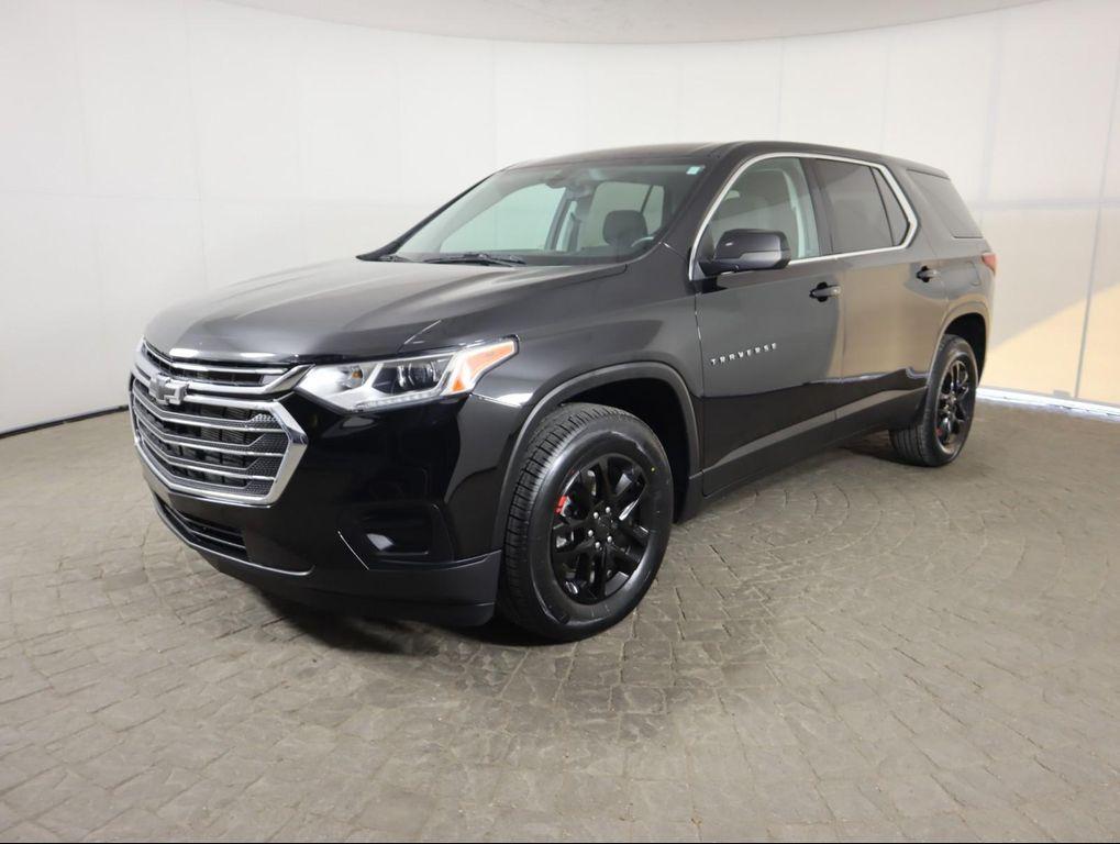 used 2021 Chevrolet Traverse car, priced at $22,500
