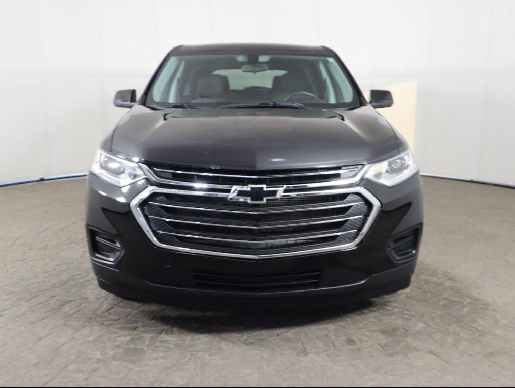 used 2021 Chevrolet Traverse car, priced at $22,500