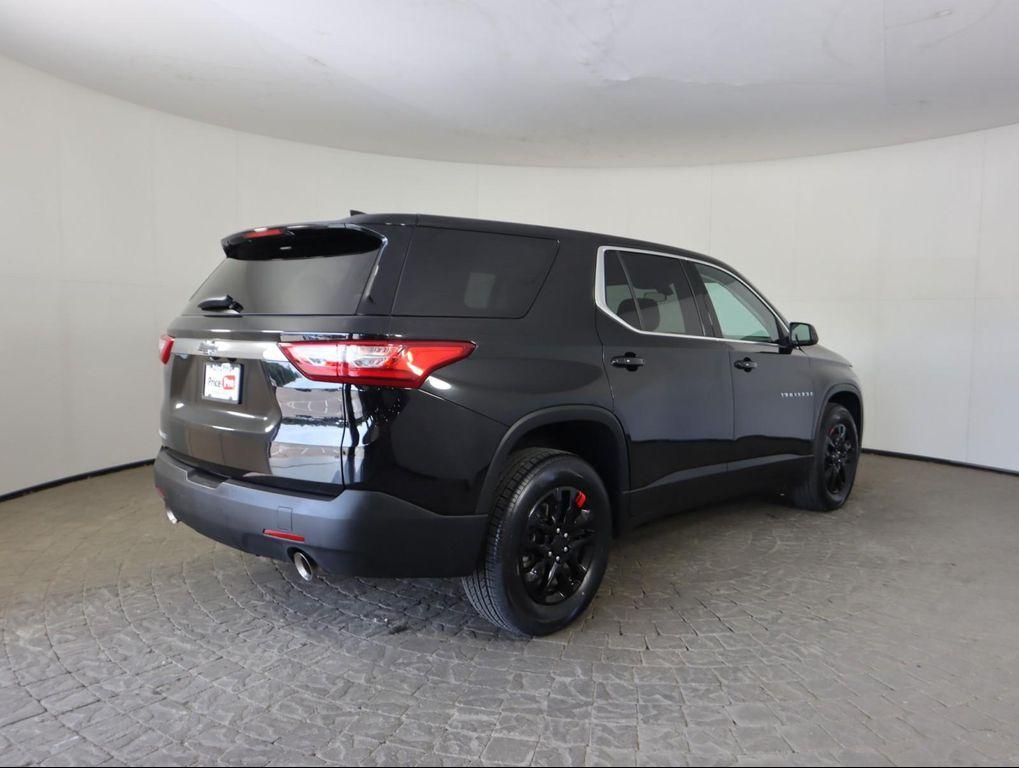 used 2021 Chevrolet Traverse car, priced at $22,500