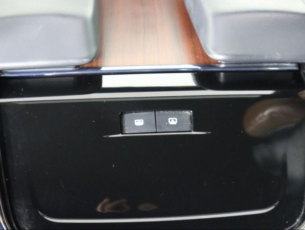 used 2023 Lincoln Navigator car, priced at $61,998