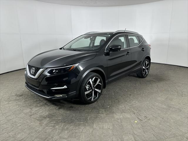 used 2022 Nissan Rogue Sport car, priced at $23,500