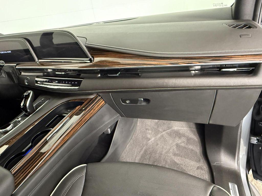 used 2024 Cadillac Escalade car, priced at $81,998