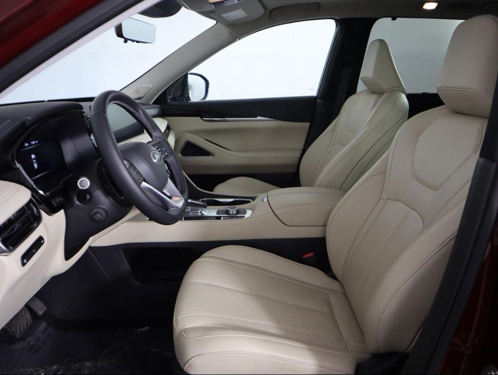 used 2025 INFINITI QX60 car, priced at $49,998