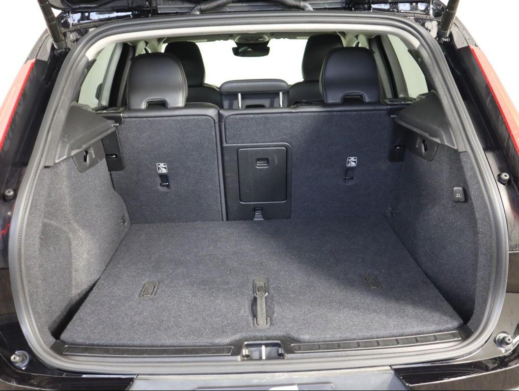 used 2025 Volvo XC40 car, priced at $29,998