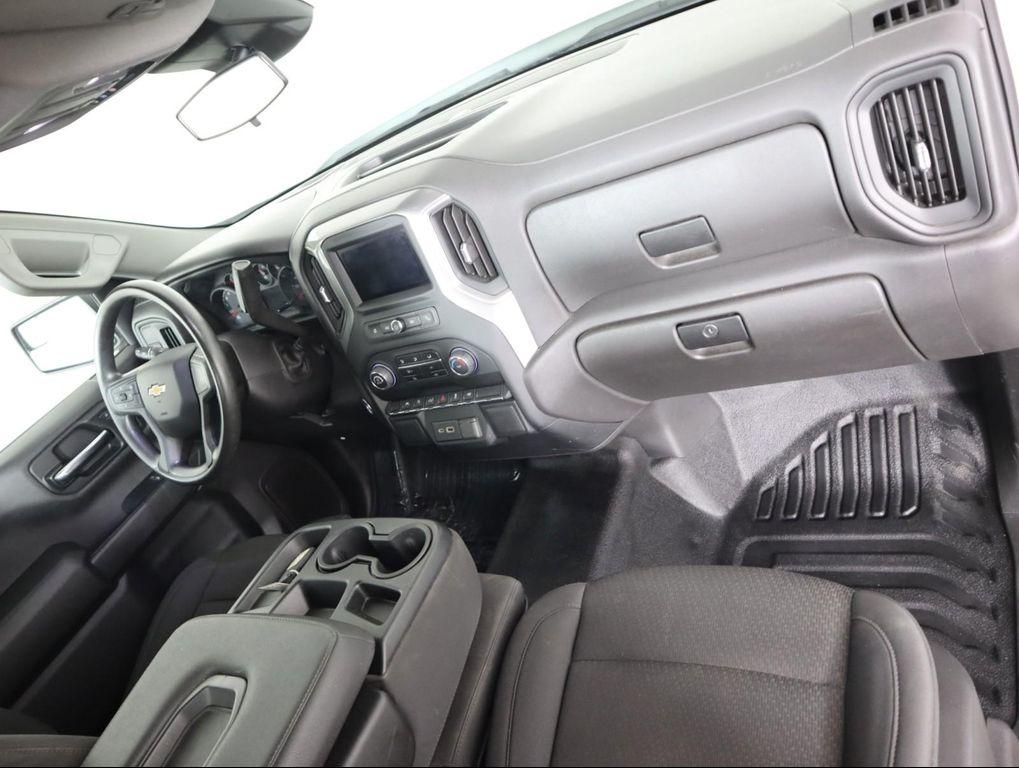 used 2024 Chevrolet Silverado 1500 car, priced at $25,998