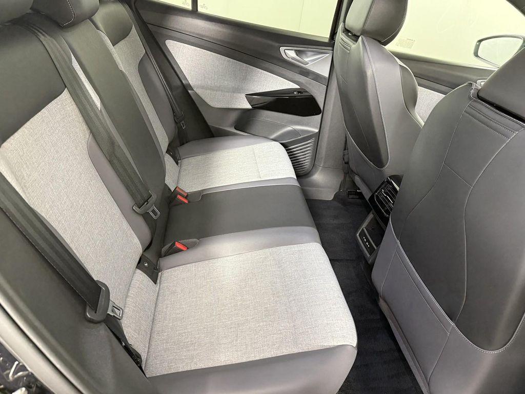 used 2024 Volkswagen ID.4 car, priced at $21,500