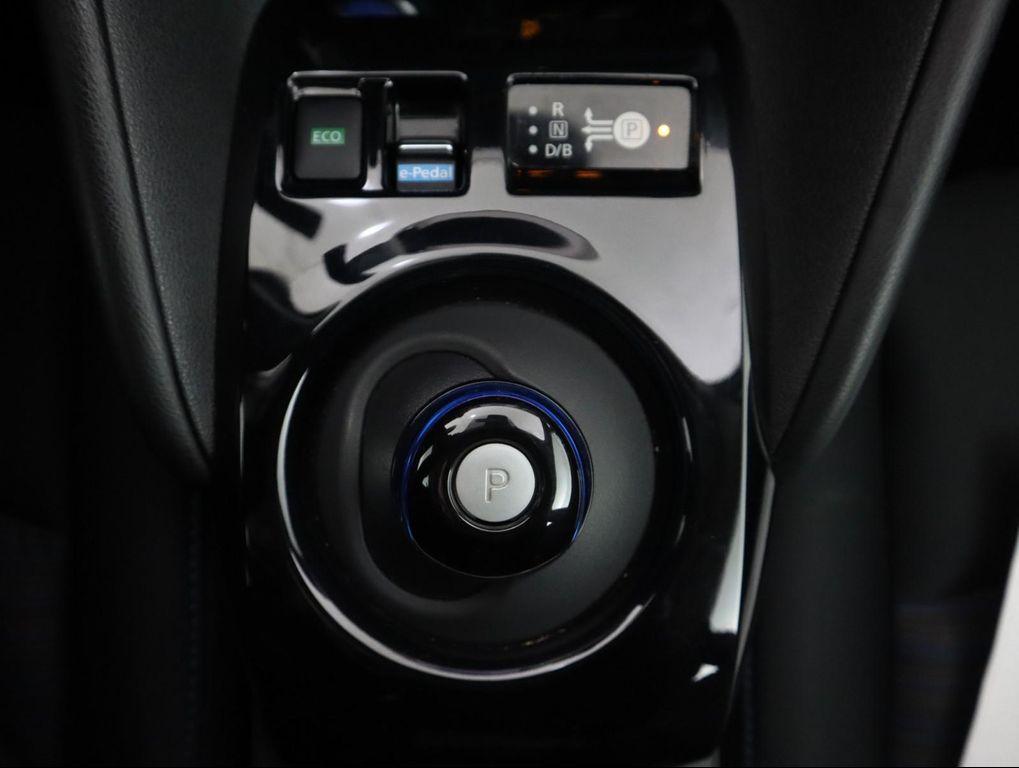 used 2022 Nissan Leaf car, priced at $13,500