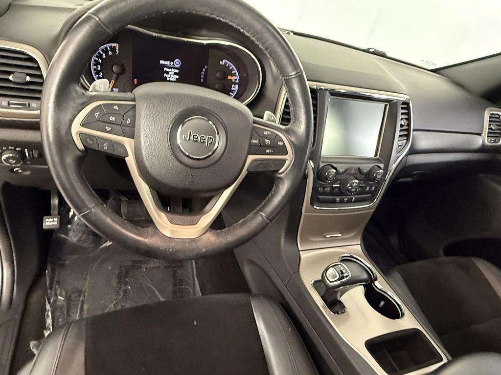 used 2015 Jeep Grand Cherokee car, priced at $16,500
