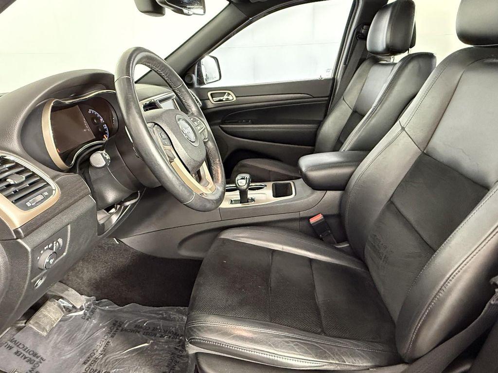 used 2015 Jeep Grand Cherokee car, priced at $16,500