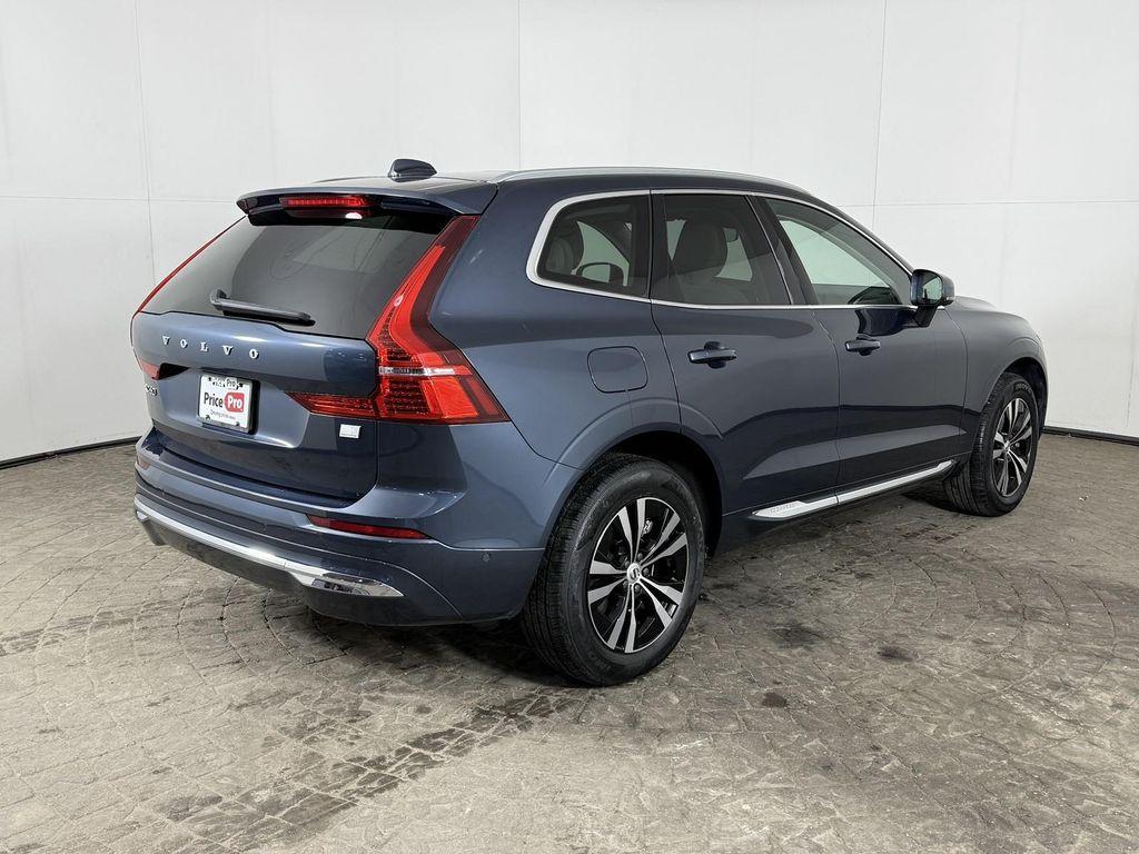 used 2022 Volvo XC60 Recharge Plug-In Hybrid car, priced at $17,500