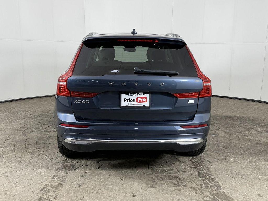 used 2022 Volvo XC60 Recharge Plug-In Hybrid car, priced at $17,500