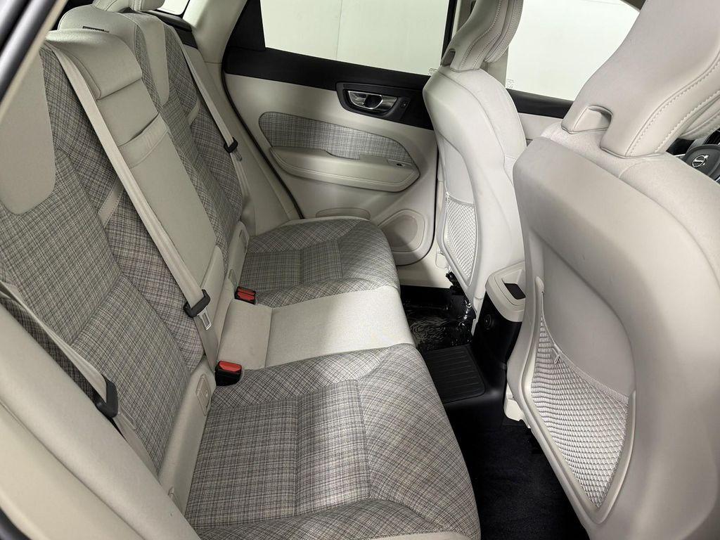 used 2022 Volvo XC60 Recharge Plug-In Hybrid car, priced at $17,500