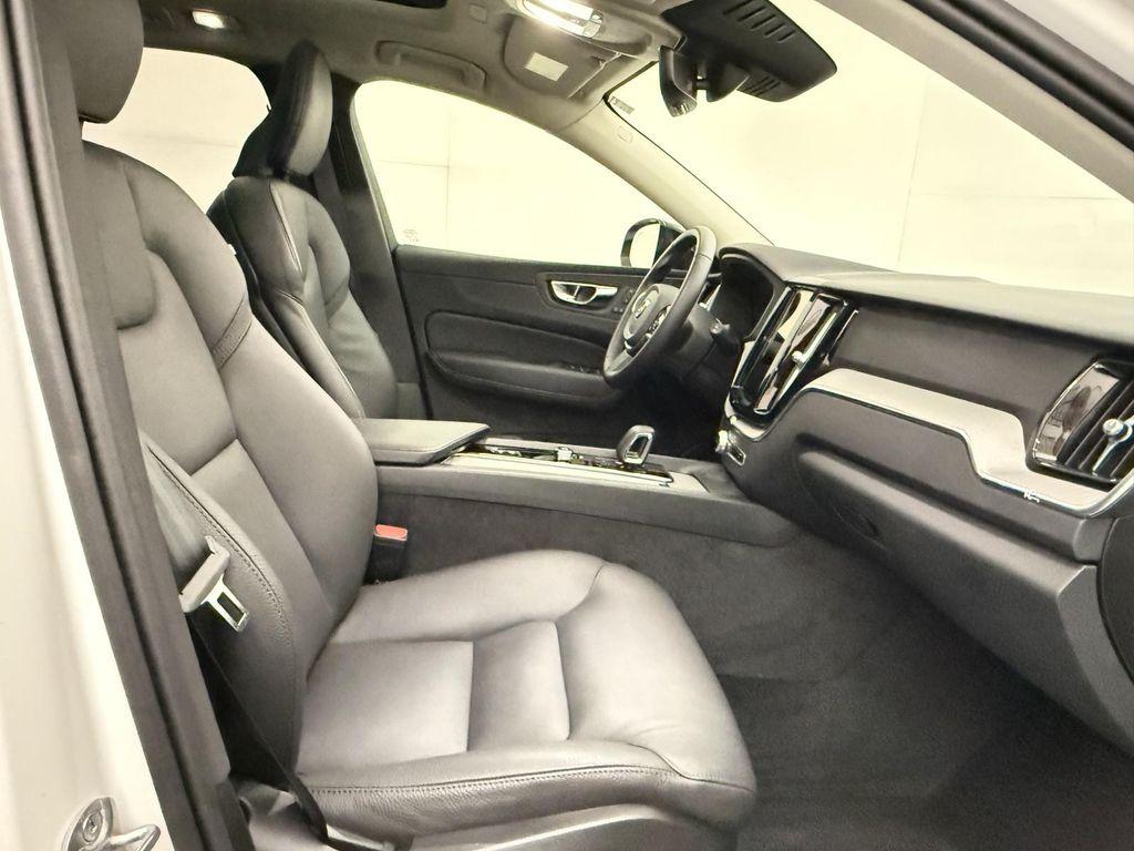 used 2025 Volvo XC60 car, priced at $36,998