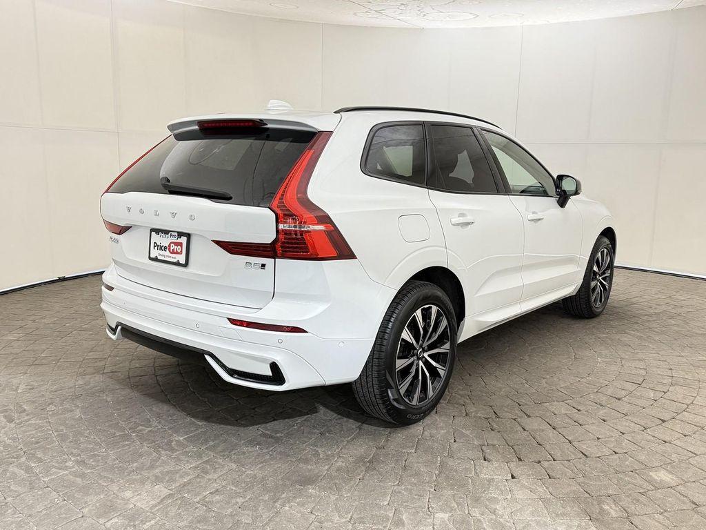 used 2025 Volvo XC60 car, priced at $36,998