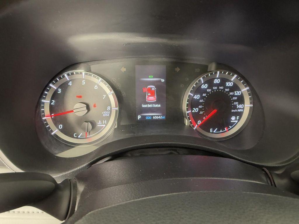 used 2022 Toyota Highlander car, priced at $27,500
