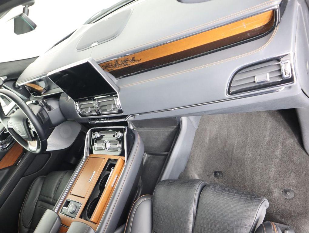 used 2024 Lincoln Navigator car, priced at $81,998