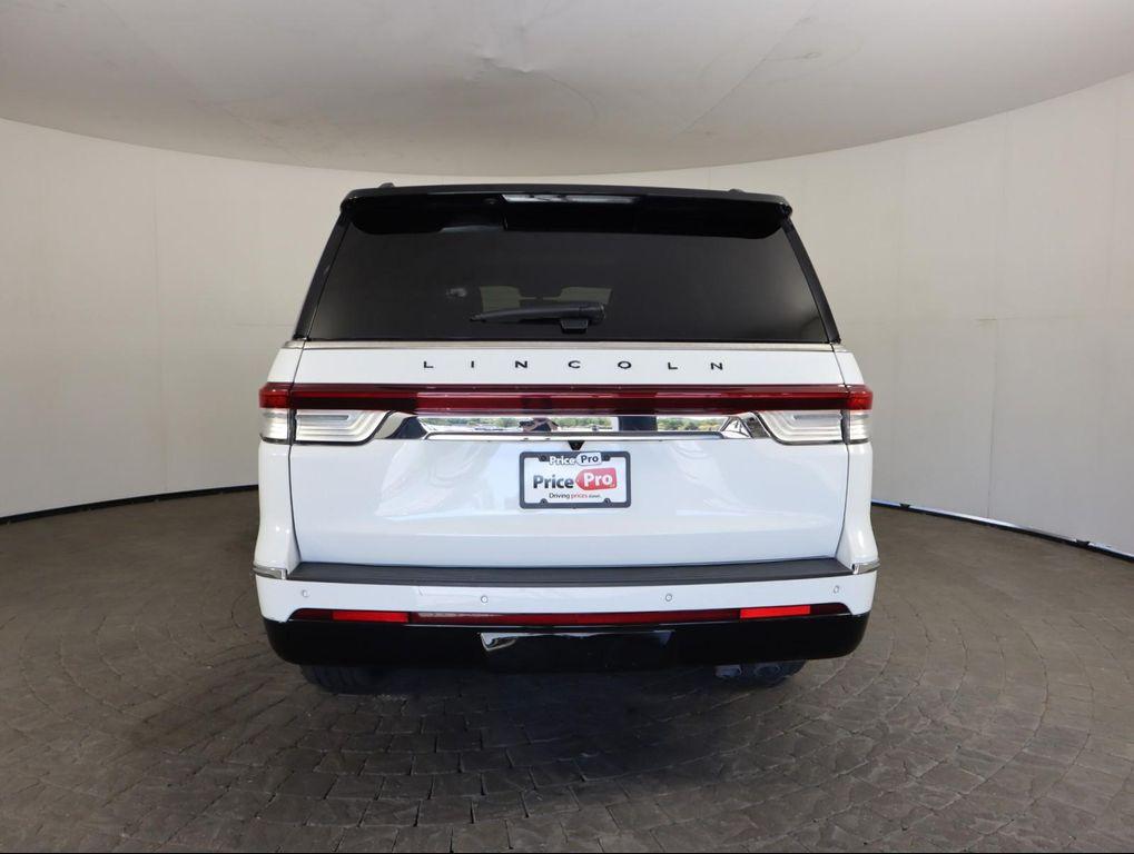 used 2024 Lincoln Navigator car, priced at $81,998