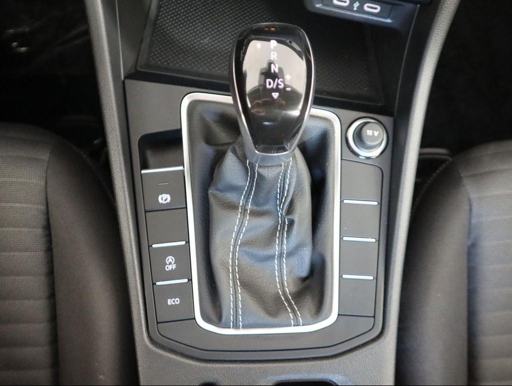 used 2024 Volkswagen Jetta car, priced at $19,998