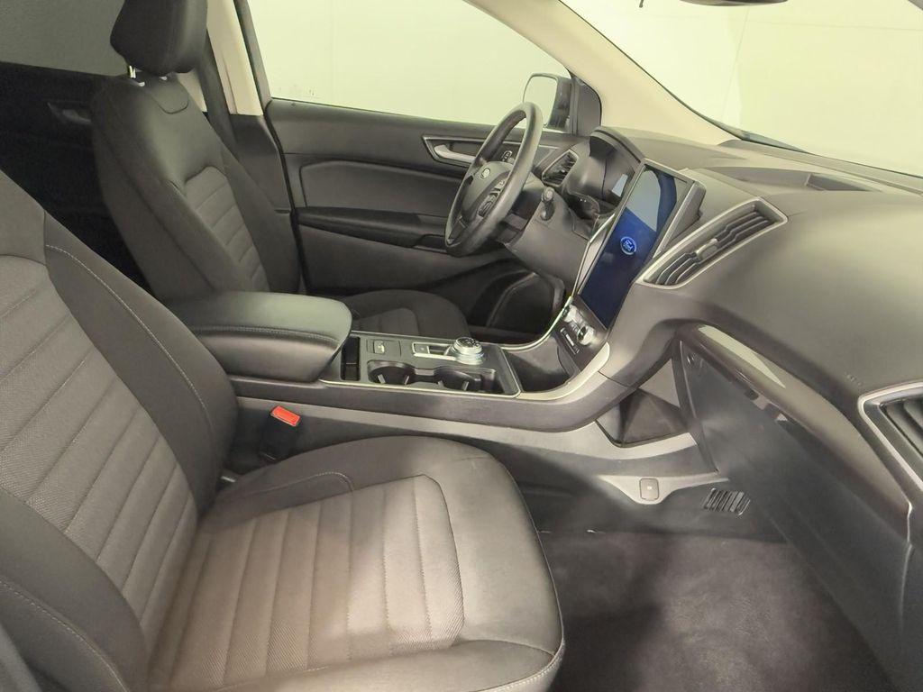used 2024 Ford Edge car, priced at $27,998