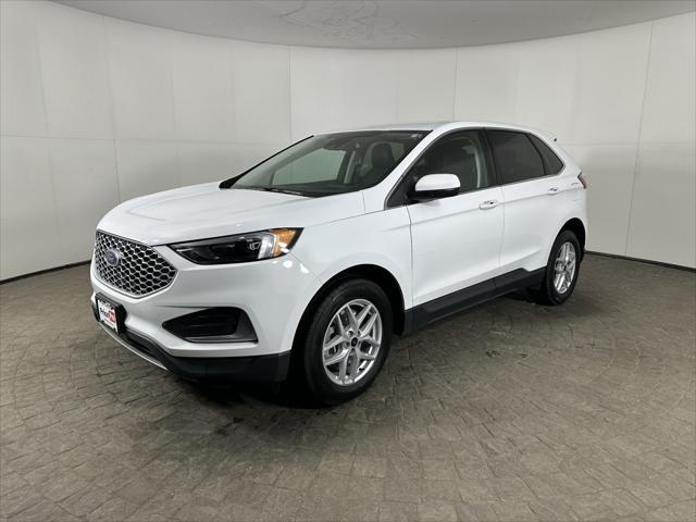 used 2024 Ford Edge car, priced at $28,998