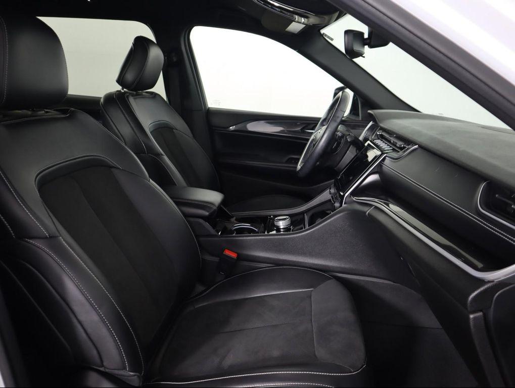 used 2022 Jeep Grand Cherokee L car, priced at $33,500
