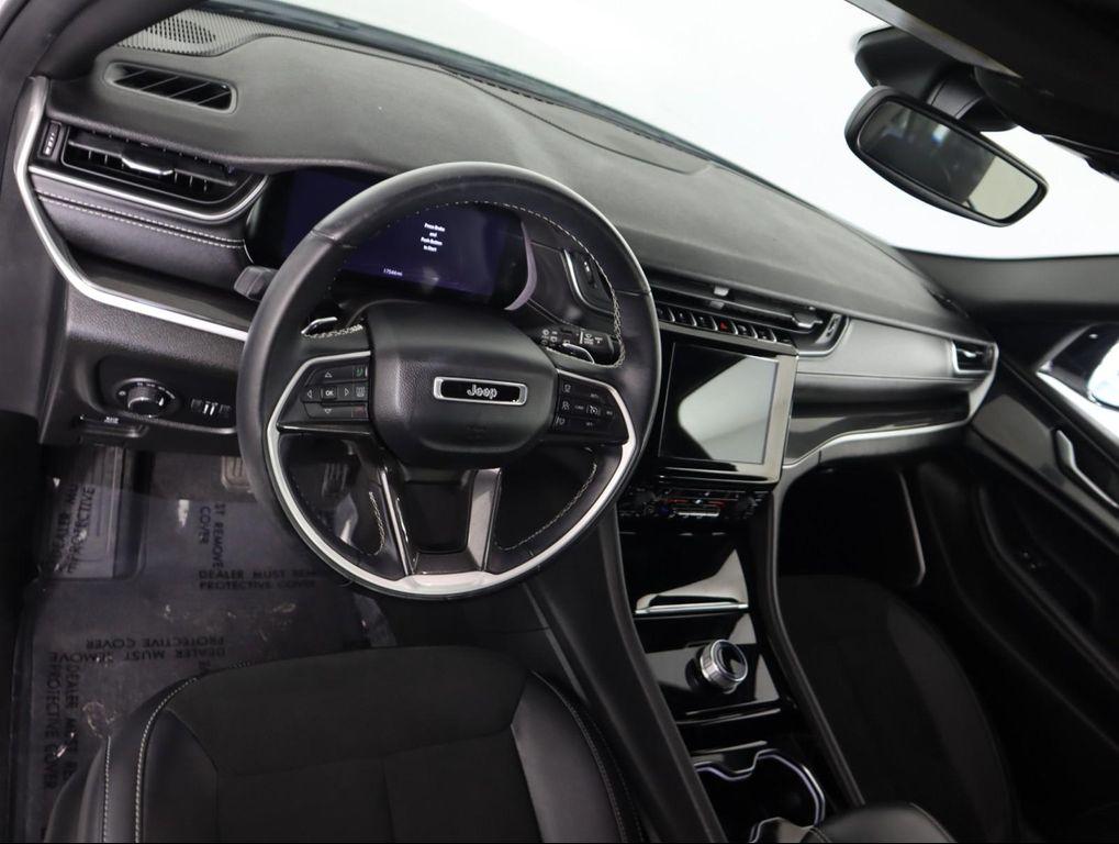 used 2022 Jeep Grand Cherokee L car, priced at $33,500